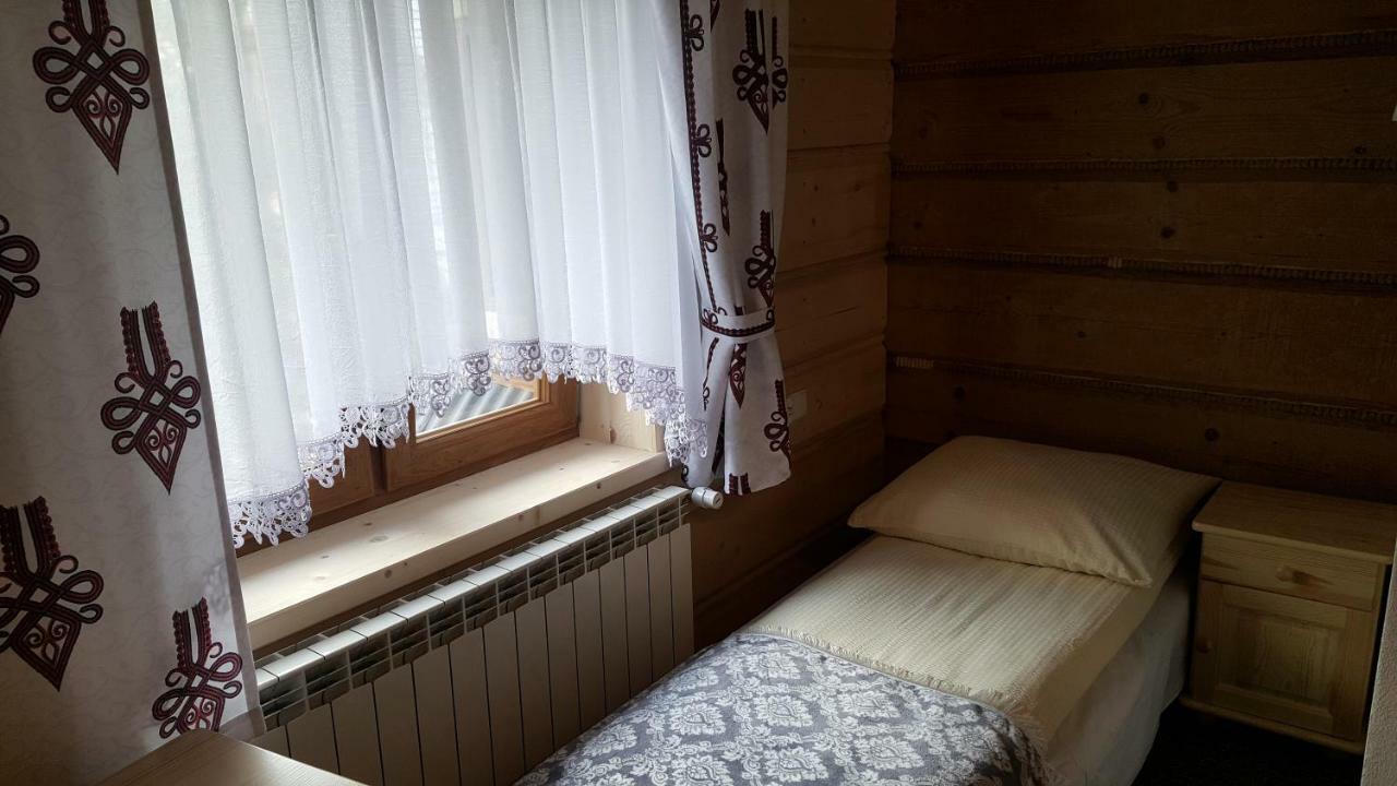 Pokoje Goscinne Pod Limbami Ciche Małe Eksteriør billede